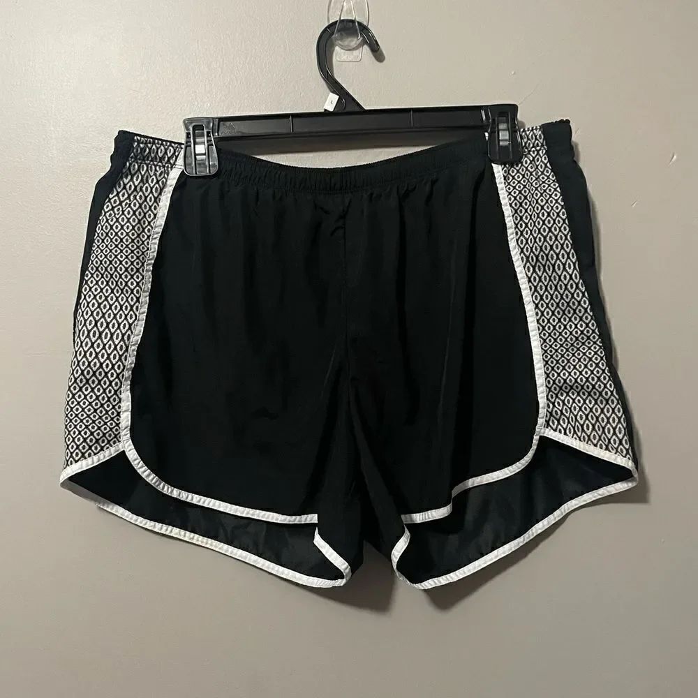 Champion shorts size L 